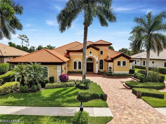Property Slideshow image 3 of 50 | 7436 byrons way, Naples, FL, 34113