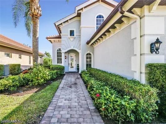 Property Slideshow image 3 of 49 | 6096 dogleg dr, Naples, FL, 34113