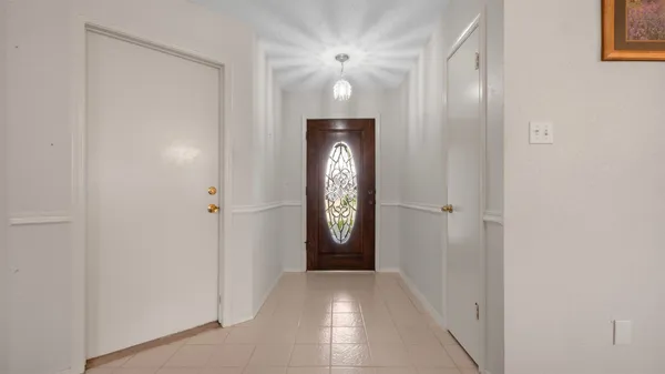 Property Slideshow image 3 of 31 | 706 rosefield ct, Pearland, TX, 77584