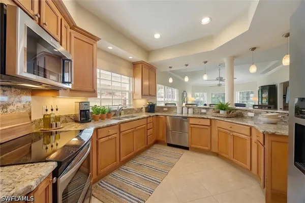 Property Slideshow image 3 of 20 | 312 carlton pl 29, Naples, FL, 34108
