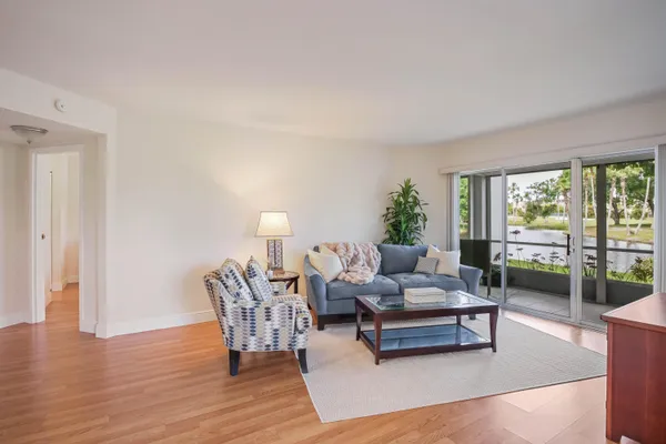 Property Slideshow image 2 of 30 | 3595 birdie dr 108, ,, FL, 33467