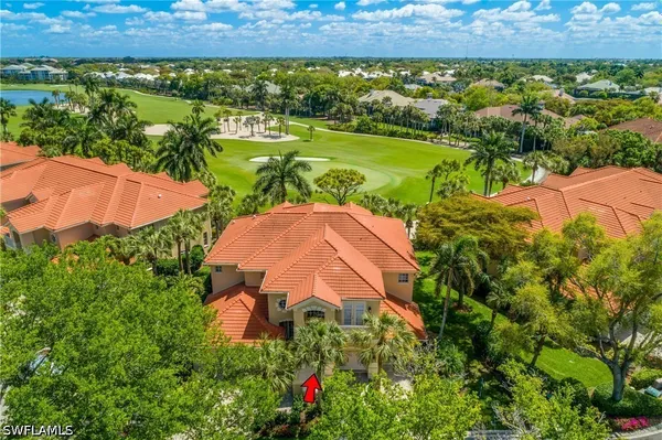 Property Slideshow image 3 of 33 | 26983 wyndhurst ct 201, Bonita Springs, FL, 34134
