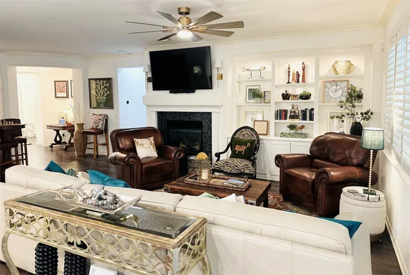 Property Slideshow image 2 of 10 | 9128 perimeter st, Denton, TX, 76207