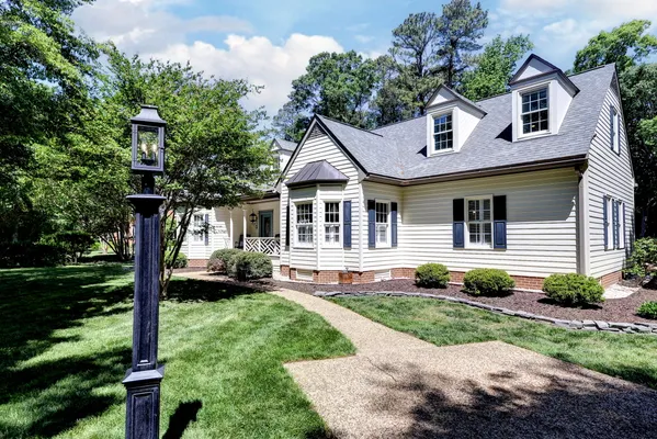 Property Slideshow image 2 of 61 | 2904 e island rd, Williamsburg, VA, 23185