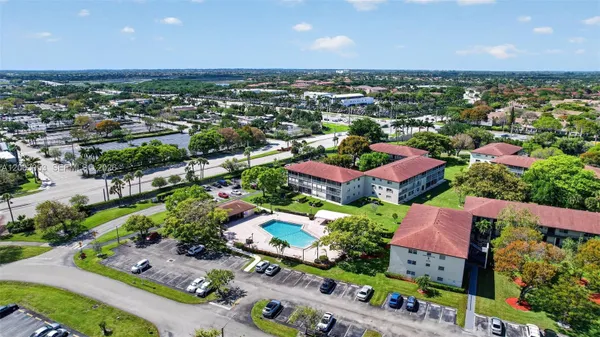 Property Slideshow image 2 of 34 | 13455 sw 3rd st 203s, Pembroke Pines, FL, 33027
