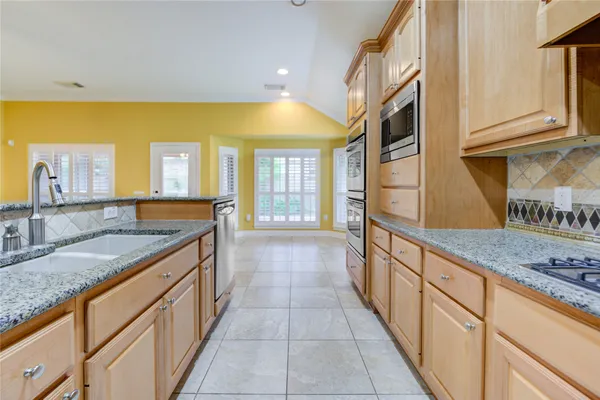 Property Slideshow image 2 of 26 | 5026 lodenberry ct, Katy, TX, 77494