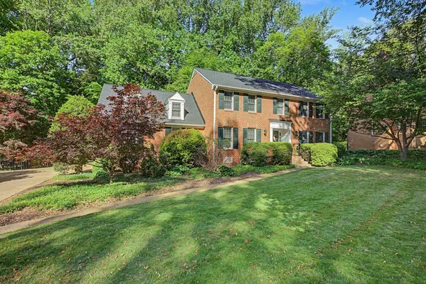 Property Slideshow image 2 of 54 | 113 james longstreet, Williamsburg, VA, 23185