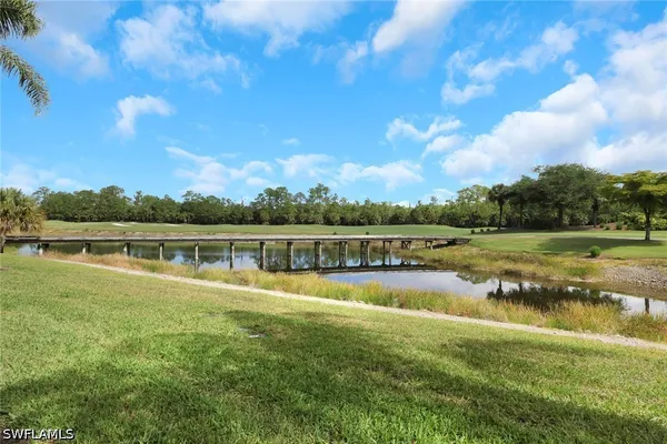 Property Slideshow image 2 of 25 | 10337 heritage bay blvd 1815, Naples, FL, 34120