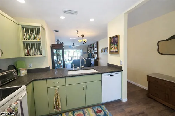 Property Slideshow image 2 of 17 | 11060 caravel cir 201, Fort Myers, FL, 33908