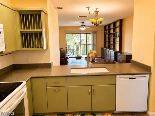 Property Slideshow image 2 of 19 | 11060 caravel cir 201, Fort Myers, FL, 33908