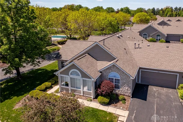 Property Slideshow image 3 of 51 | 9663 belfry ct, Centerville, OH, 45458