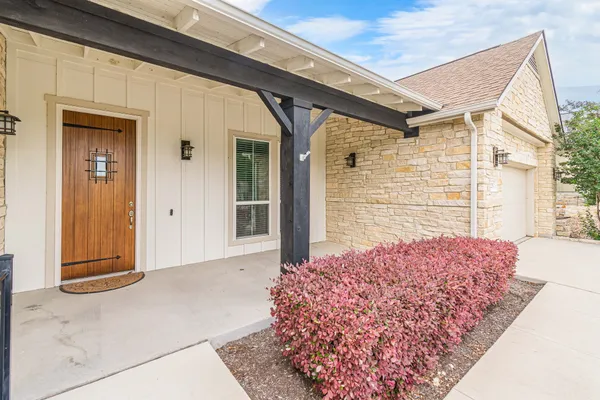 Property Slideshow image 3 of 36 | 225 jumping laurel st, San Marcos, TX, 78666