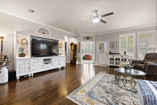 Property Slideshow image 2 of 24 | 101 copperas creek cv, Georgetown, TX, 78633