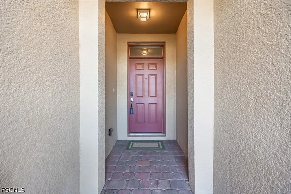 Property Slideshow image 3 of 44 | 3055 apple blossom dr, Alva, FL, 33920
