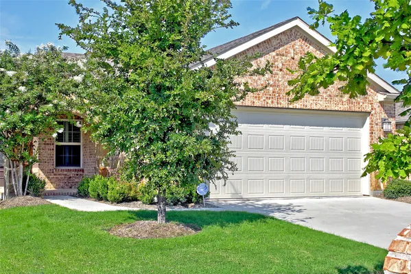 Property Slideshow image 2 of 21 | 3174 bobber st, Frisco, TX, 75036