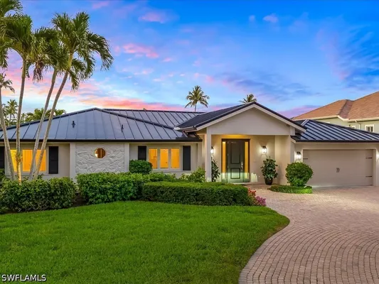Property Slideshow image 2 of 50 | 337 mooring line dr, Naples, FL, 34102