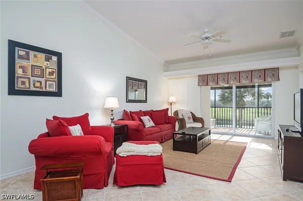 Property Slideshow image 2 of 45 | 10270 heritage bay blvd 3425, Naples, FL, 34120