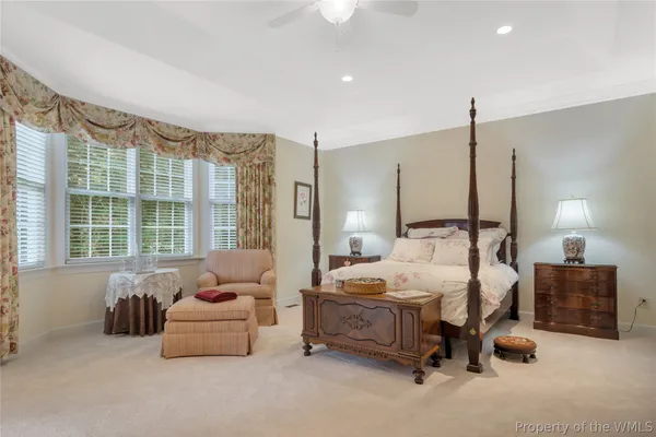Property Slideshow image 3 of 49 | 4023 river moor, Williamsburg, VA, 23188