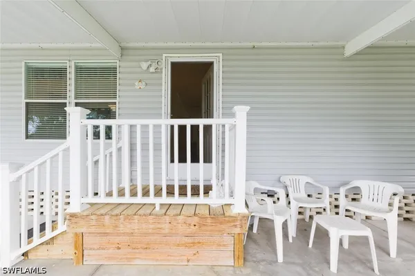 Property Slideshow image 3 of 26 | 102 estelle dr, Naples, FL, 34112