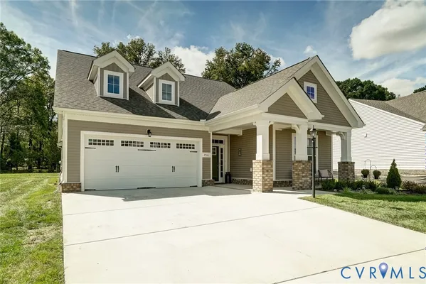 Property Slideshow image 3 of 71 | 7516 indian river run, Henrico, VA, 23231