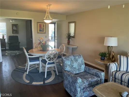 Property Slideshow image 3 of 19 | 5805 trailwinds dr 314, Fort Myers, FL, 33907