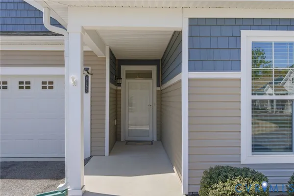 Property Slideshow image 3 of 50 | 6169 magnolia cove ct, Chester, VA, 23831