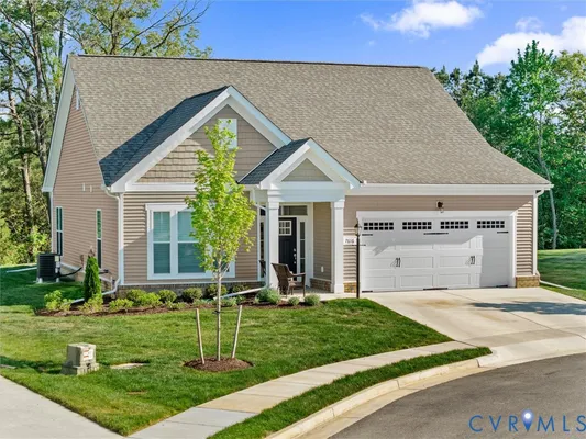 Property Slideshow image 2 of 60 | 7616 new settlement cir, Henrico, VA, 23231