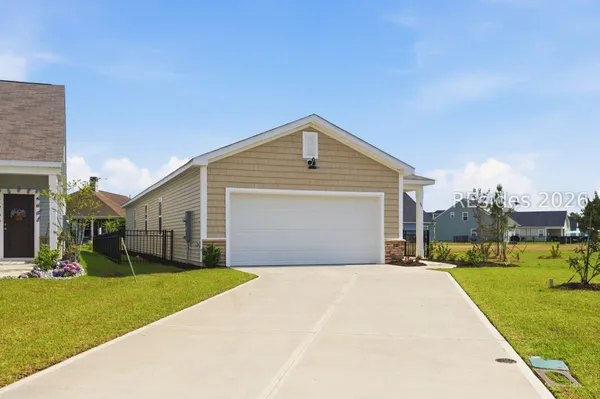 Property Slideshow image 3 of 40 | 96 givhans loop, Hardeeville, SC, 29927