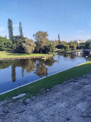 Property Slideshow image 3 of 32 | 3601 inverarry 206a, Lauderhill, FL, 33319