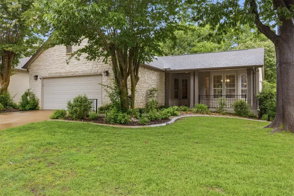 Property Slideshow image 2 of 38 | 118 bluebell dr, Georgetown, TX, 78633