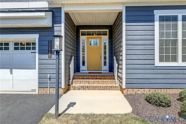 Property Slideshow image 3 of 43 | 12440 n crossing dr, Richmond, VA, 23103
