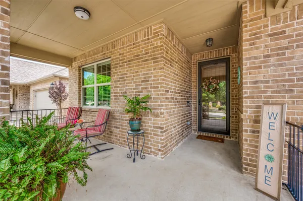Property Slideshow image 3 of 25 | 1317 isabella ln, Savannah, TX, 76227