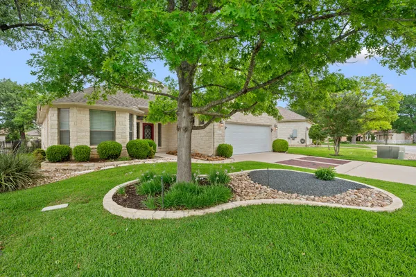 Property Slideshow image 2 of 37 | 815 river walk trl, Georgetown, TX, 78633
