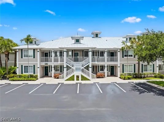 Property Slideshow image 3 of 44 | 7940 mahogany run ln 611, Naples, FL, 34113