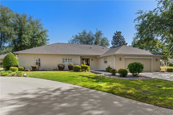 Property Slideshow image 3 of 54 | 1914 n havershall pt, Crystal River, FL, 34429