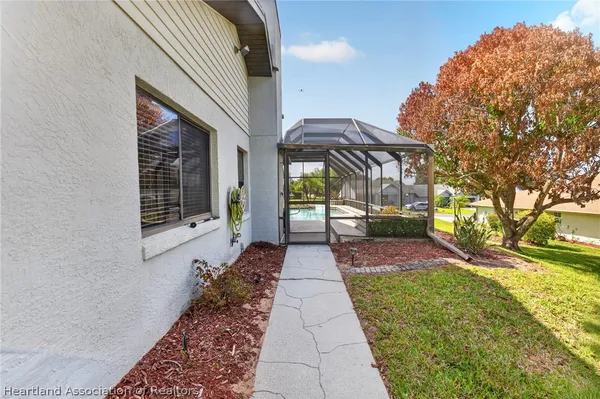 Property Slideshow image 2 of 46 | 2 wildwood way, Lake Placid, FL, 33852