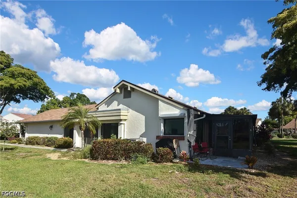 Property Slideshow image 2 of 45 | 1773 augusta dr, Fort Myers, FL, 33907