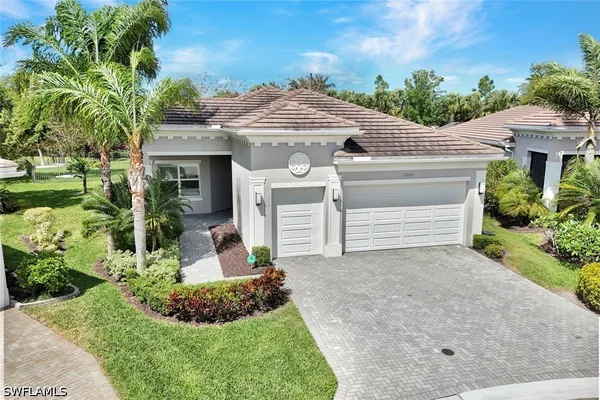 Property Slideshow image 3 of 50 | 28685 montecristo loop, Bonita Springs, FL, 34135