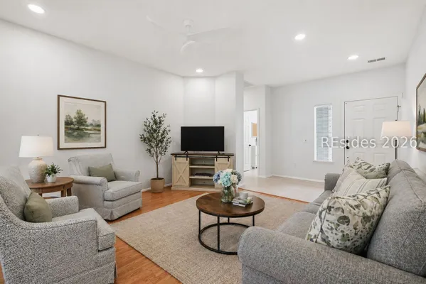 Property Slideshow image 3 of 31 | 18 bailey ln, Bluffton, SC, 29909