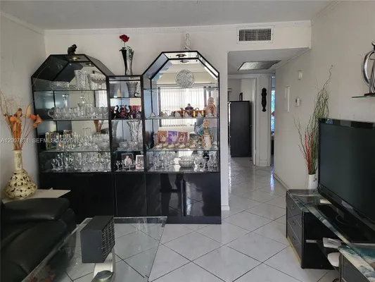 Property Slideshow image 2 of 12 | 2050 newcastle c 2050, Boca Raton, FL, 33434