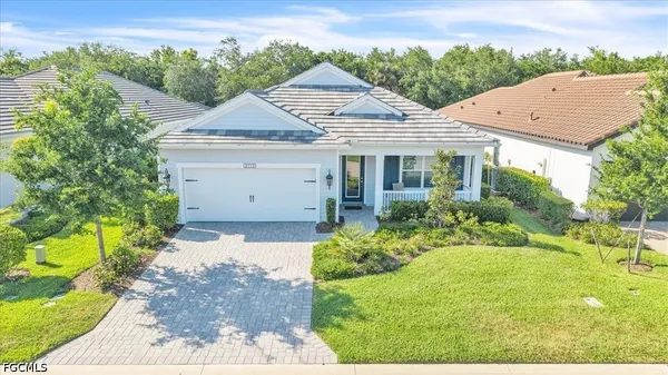 Property Slideshow image 3 of 50 | 3115 heritage pines dr, Fort Myers, FL, 33905