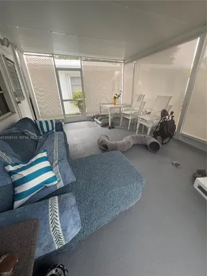 Property Slideshow image 3 of 13 | 141 nw 28th st, Pompano Beach, FL, 33064