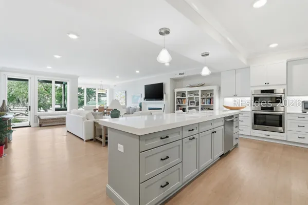 Property Slideshow image 2 of 58 | 63 skull creek dr 302, Hilton Head Island, SC, 29926