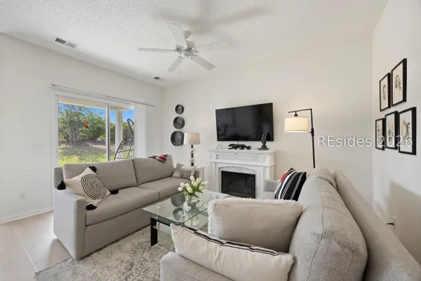 Property Slideshow image 3 of 20 | 343 landing ln, Bluffton, SC, 29909