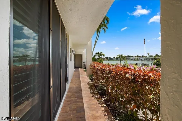Property Slideshow image 2 of 35 | 3000 gulf shore blvd 103, Naples, FL, 34103