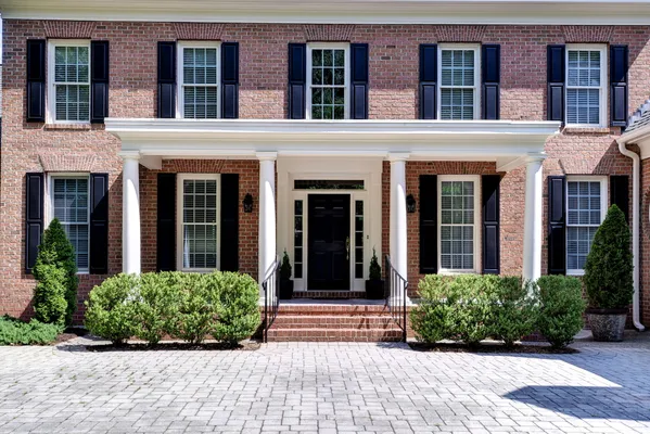 Property Slideshow image 2 of 70 | 1657 founders hl, Williamsburg, VA, 23185