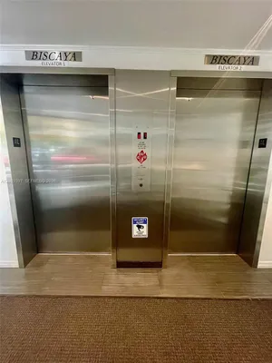 Property Slideshow image 2 of 18 | 20400 w country club dr 608, Aventura, FL, 33180