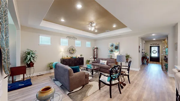 Property Slideshow image 3 of 36 | 421 habitat trl, Mckinney, TX, 75071