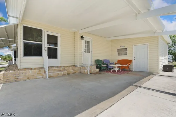 Property Slideshow image 2 of 26 | 14718 constitution way, North Fort Myers, FL, 33917