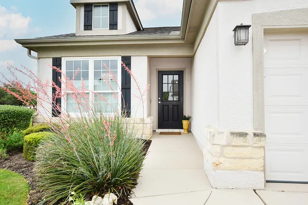 Property Slideshow image 3 of 29 | 203 winter dr, Georgetown, TX, 78633